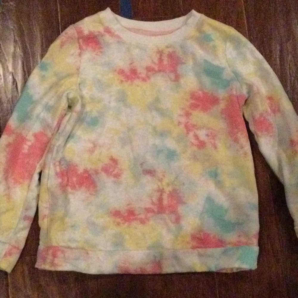 1 girls sweater